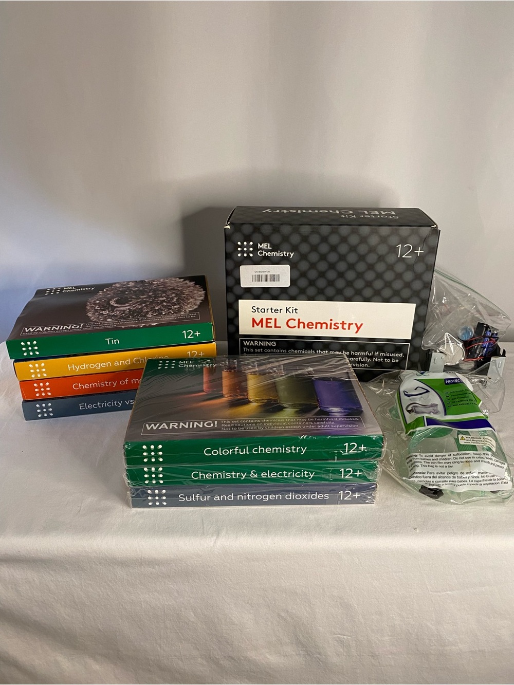 MEL Chemistry Kits